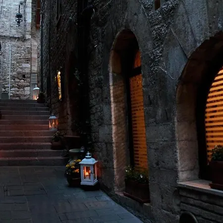 Santa Chiara 3*