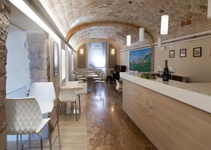 Pensión Santa Chiara 3*