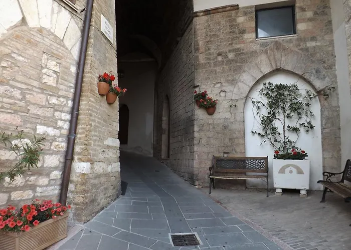 Santa Chiara Pensión 3*