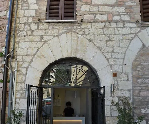 Pensión Santa Chiara